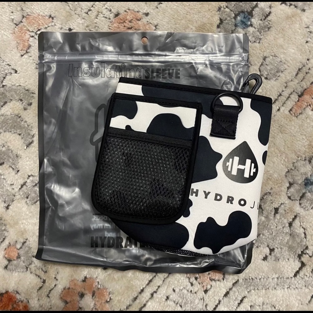 HydroJug Cow Sleeve